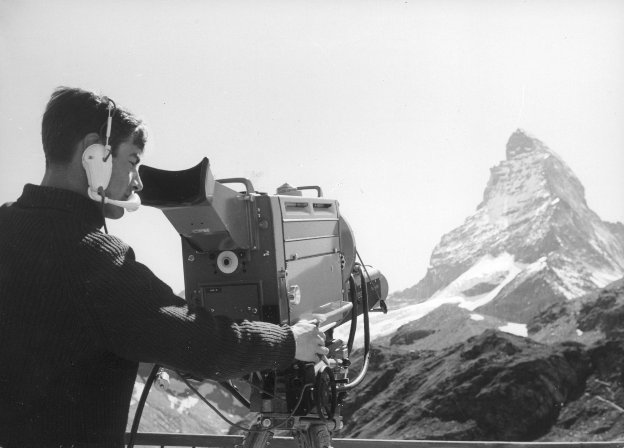 2003. 1965 EMISSION DIRECT DU CERVIN 1